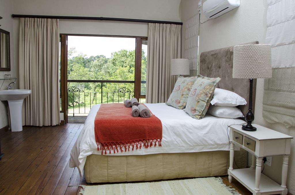 Villa Rostrata-On-Lake เฮซีวิว ภายนอก รูปภาพ