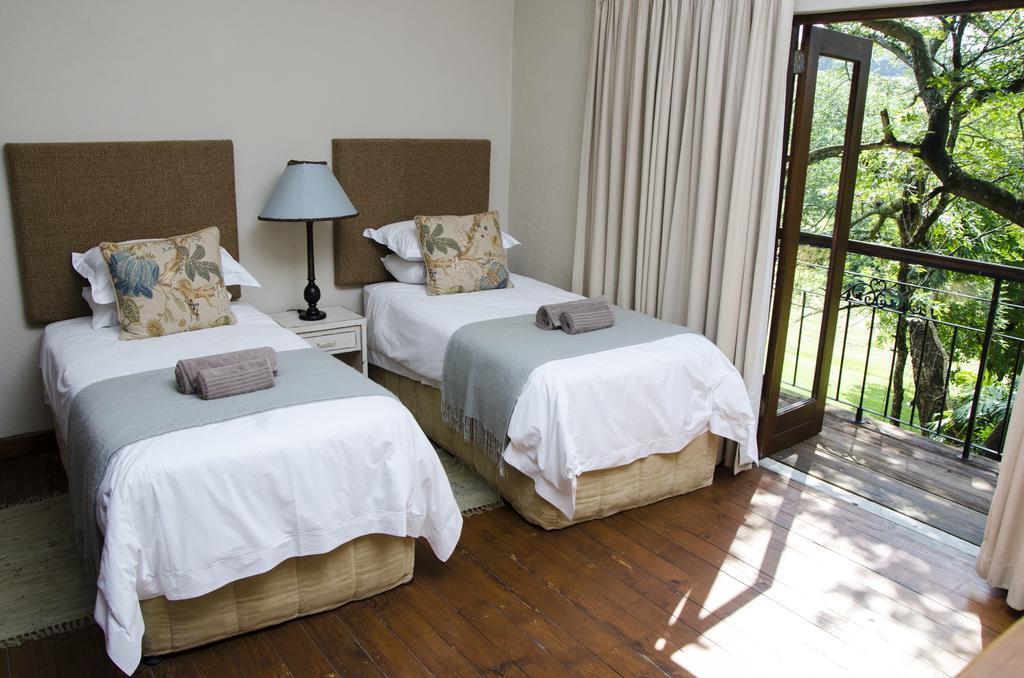 Villa Rostrata-On-Lake เฮซีวิว ภายนอก รูปภาพ