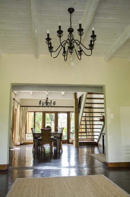 Villa Rostrata-On-Lake เฮซีวิว ภายนอก รูปภาพ